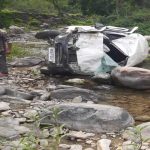 उत्तराखंडः खाई में गिरी तीर्थयात्रियों की कार, एक की मौत, पांच घायल…