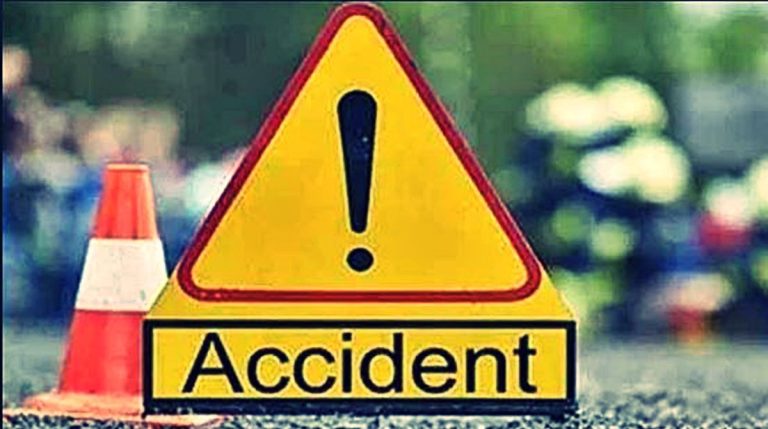 उत्तराखंड में फिर खाई में गिरी कार, दो युवक थे सवार…