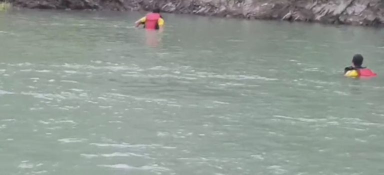 उत्तरकाशी : टिहरी झील में डूबने से एक युवक की मौत, सर्च अभियान जारी