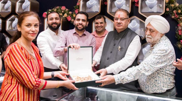 मलाबार गोल्ड एंड डायमंड्स ने देहरादून में खोला स्टोर, देती है ये सुविधा…