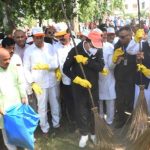 स्वच्छता ही सेवा पखवाडा कार्यक्रम के तहत CM धामी ने कही ये बात, लगाई यहां झाड़ू…