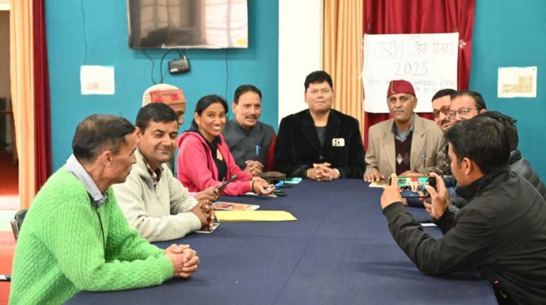 राष्ट्रीय प्रेस दिवस पर यहां हुआ विचार गोष्ठी का आयोजन, पत्रकारों ने व्यक्त किए विचार…