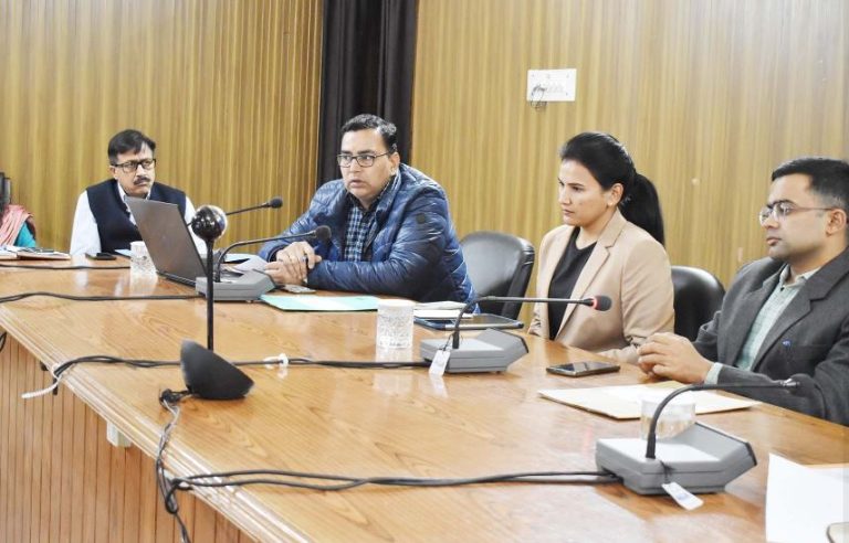 बद्रीनाथ के दर्शन करने आएंगी राष्ट्रपति द्रौपदी मुर्मू, जिलाधिकारी चमोली ने दिए ये निर्देश…