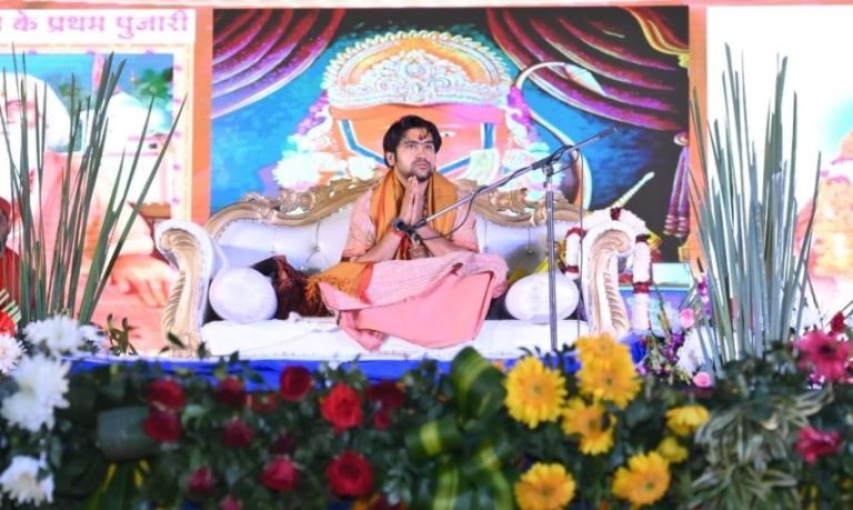 देहरादून में पंडित धीरेंद्र शास्त्री का लगा दरबार, कही ये बड़ी बातें…