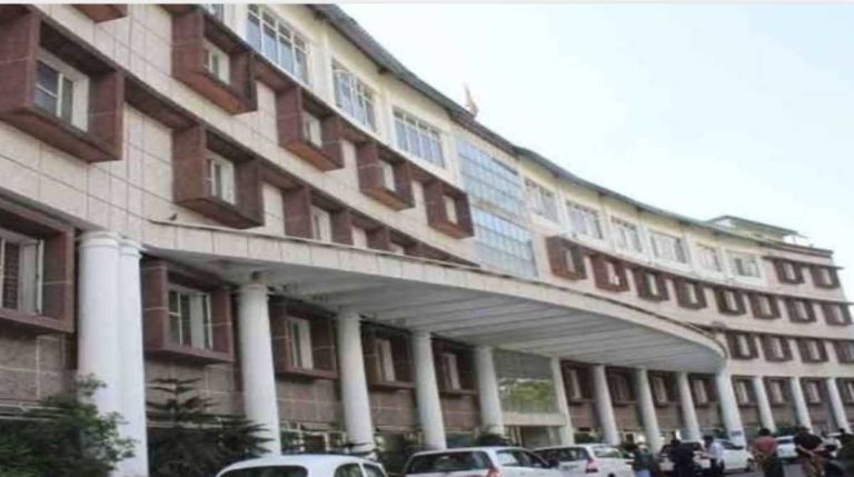 पशुपालन निदेशक के वित्तीय अधिकार सीज, बताई जा रही ये वजह…