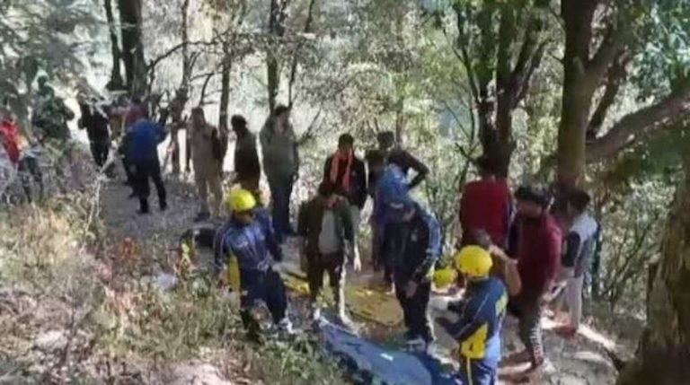 उत्तराखंड के इस जिले में दो बड़े सड़क हादसे, तीन की मौत , चार घायल…