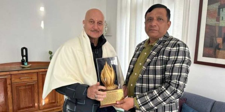 फिल्म शूटिंग डेस्टिनेशन बन रहा उत्तराखंड, फिल्म अभिनेता अनुपम खेर ढूंढ रहे नई फिल्म की लोकेशन…