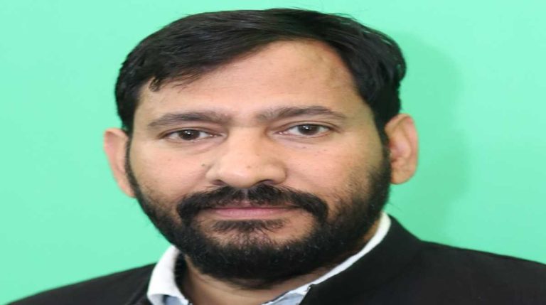 10% क्षैतिज आरक्षण की मांग पर धरने पर डटे आंदोलनकारी, राष्ट्रवादी रीजनल पार्टी ने दिया समर्थन…