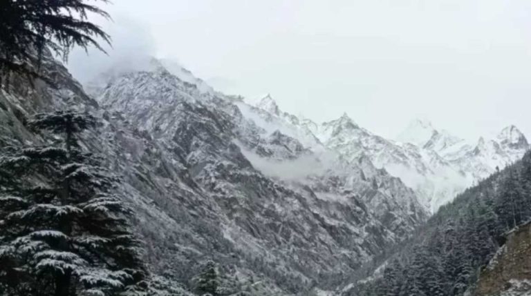 उत्तराखंड में बारिश-बर्फबारी और बिजली गिरने का येलो अलर्ट…