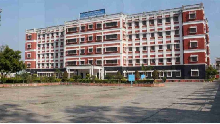उत्तराखण्ड के नगरपालिका और पंचायत सहित 70 विभागों में कनिष्ठ सहायक पदों का परिणाम जारी…