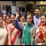 उत्तराखंडः पिता है सिक्योरिटी गार्ड, बेटी ने किया 12वीं में टॉप, दें बधाई…