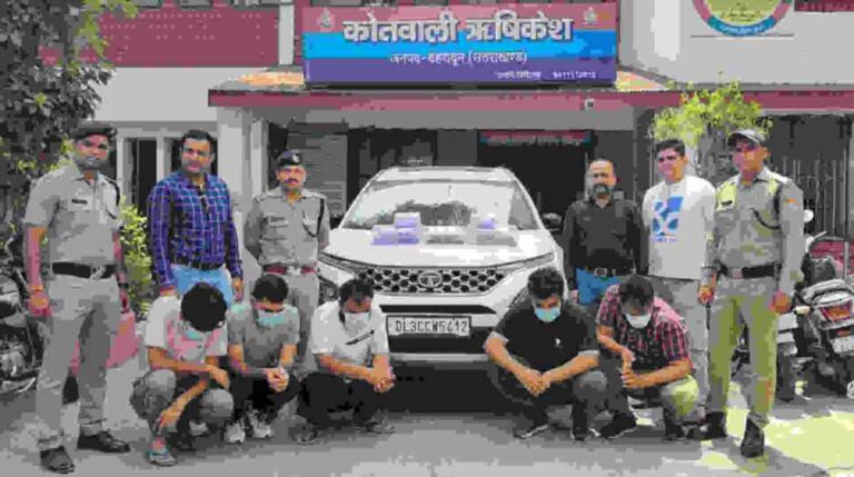 क्राइम: एम्स के दो डाक्टर जो करा रहे थे नकल, अब पुलिस गिरफ्त मे…