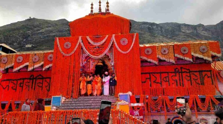 भू-बैकुंठ बदरीनाथ धाम के खुले कपाट,  हजारों श्रद्धालु बने पावन अवसर के साक्षी…