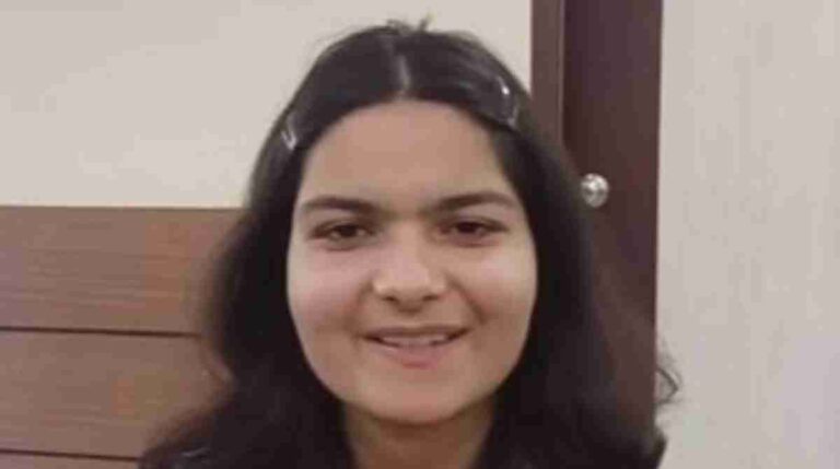 CBSE 12th Result: साैम्या चाैहान ने 99.4 फीसदी अंक  प्राप्त  कर  किया देहरादून रीजन टाॅप…