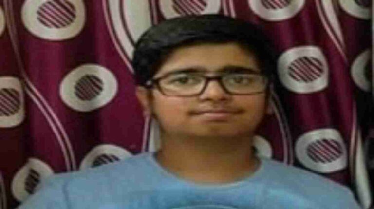 CBES 10th Results: उत्तराखंड के गरिम्य जोशी ने 10वीं में 498 अंक हासिल कर किया टॉप…