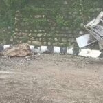 आपदा: मसूरी में मालरोड पर पहाडी का हिस्सा टूटा, बाइक चपेट मे…