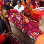 दुःखद: महायोगी पायलेट बाबा का पार्थिव शरीर पहुंचा हरिद्वार आश्रम…