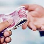 छापा: विजलेंस ने कोटद्वार मे दबोचा रिश्वतखोर सहायक ARTO…