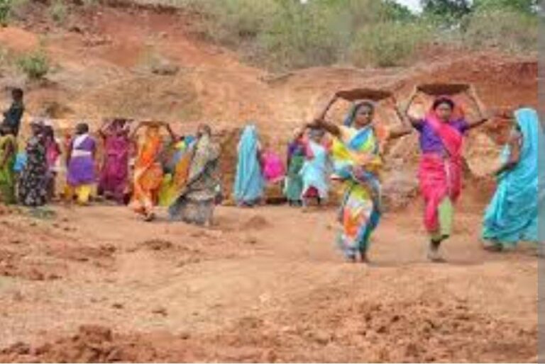 आग्रह: उत्तराखंड मे बढ़ेगी मनरेगा की मजदूरी, केंद्र से किया गया आग्रह…