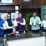 यूसीसी लागू करने के लिए नियमावली और क्रियान्वयन समिति ने मुख्यमंत्री को सौंपा ड्राफ्ट…