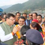 गुरुवार से शुरू होगी देहरादून-उत्तरकाशी हेली सेवा, नवनिर्मित जोशियाड़ा हेलीपैड पर मुख्यमंत्री का स्वा...