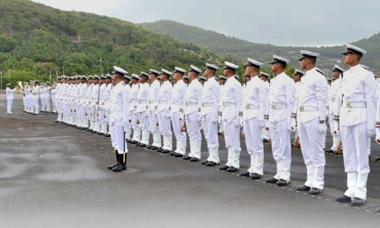 10वीं 12वीं पास को भी इंडियन नेवी ज्वाइन करने का मौका, INET नोटिफिकेशन जारी