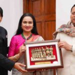 मुख्यमंत्री पुष्कर सिंह धामी से बॉलीवुड की अभिनेत्री श्रीमती पद्मिनी कोल्हापुरे ने शिष्टाचार भेंट की...