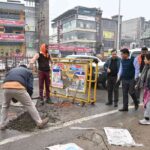 डीएम सडीएम सख्तः रोड़ कटिंग अनुमति की शर्तों के उल्लंघन पर यूपीसीएल पर 01 लाख का अर्थदण्डख्तः रोड़ कटि...