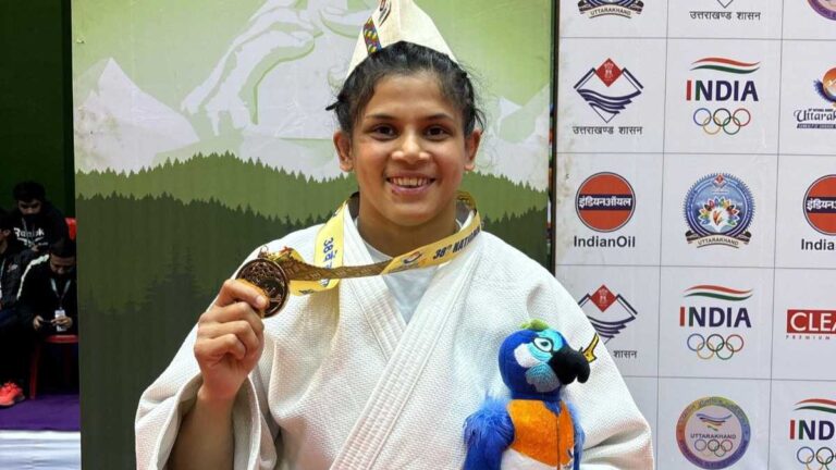 उत्तराखण्ड की उन्नति शर्मा ने जूडो प्रतियोगिता के 63 क्रिगा वर्ग में जीता स्वर्ण पदक…
