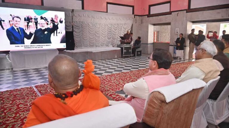 मुख्यमंत्री पुष्कर सिंह धामी ने प्रधानमंत्री की मन की बात का 119वां संस्करण सुना…