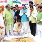 मुख्यमंत्री ने खटीमा में 213 फीट ऊँचे राष्ट्रीय ध्वज की स्थापना के लिए किया भूमि पूजन