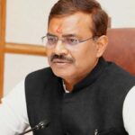मुख्य सचिव आनन्द बर्द्धन ने विभागों को बजट प्रावधान के अनुरूप राजस्व बढ़ाने के निर्देश दिए