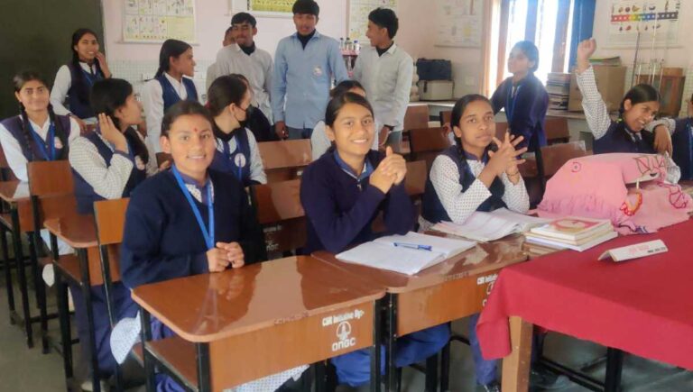 डीएम के प्रोजेक्ट ‘उत्कर्ष’ अन्तर्गत ओएनजीसी व हुडको का मिला अभूतपूर्व सहयोग