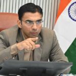 जनसुरक्षा दाव पर रख रोड़ कटिंग; सुरक्षा मानकों की अनदेखी पर यूपीसीएल, जलसंस्थान, गेल के अधिकारियों ठे...