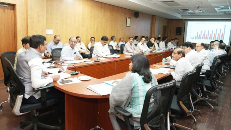 लोगों तक स्वच्छ, सस्ती, सुलभ और विश्वसनीय ऊर्जा पहुंच सुनिश्चित करें ऊर्जा विभागः मुख्य सचिव