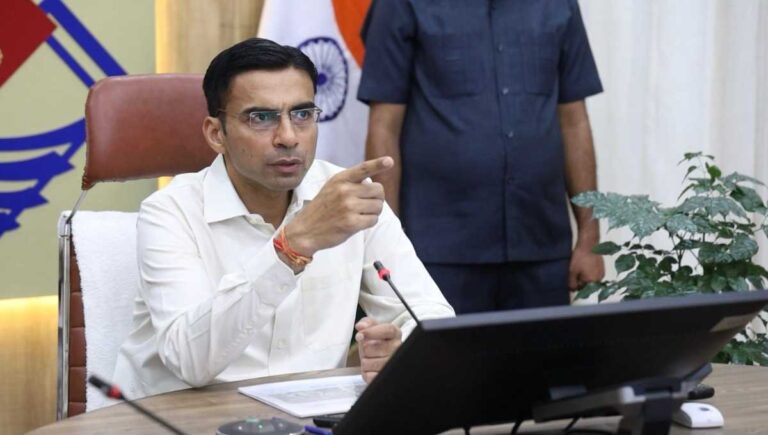 मैनुअल स्कैवेंजर्स, सफाई कर्मी और उनके आश्रितों को सरकारी योजना का लाभ देने के लिए लगेंगे शिविर