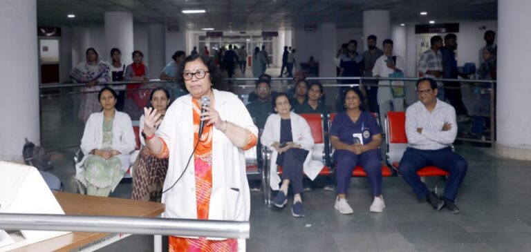 राष्ट्रीय डेंगू दिवस के उपलक्ष्य में आयोजित हुआ जनजागरूकता कार्यक्रम