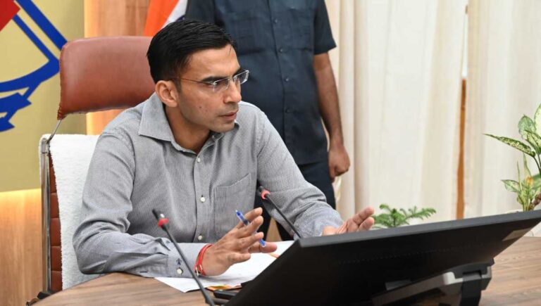 टैक्स चोरी रोकथाम के लिए उठाए जाए प्रभावी कदम; प्रवर्तन से करें मजबूत