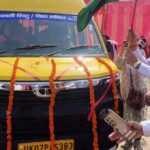 बेहतर शिक्षा के लिए जिला प्रशासन की पहलः सरस्वती शिशु विद्या मंदिर भोगपुर को नवीन स्कूल बस का तोहफा