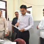 डीएम ने जांची अपने एकीकृत आपदा कन्ट्रोलरूम की नब्जः आला अधिकारियों को प्रोएक्टिव रोल में रहने के दिए...