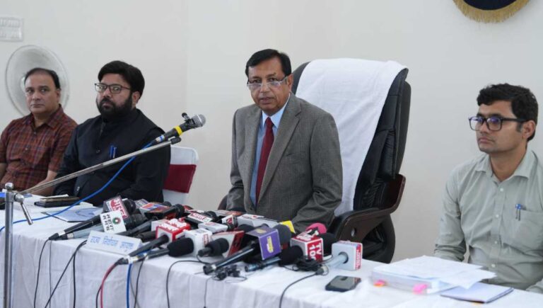 उत्तराखंड: त्रिस्तरीय पंचायतों के सामान्य निर्वाचन के लिए राज्य निर्वाचन आयोग द्वारा अधिसूचना जारी