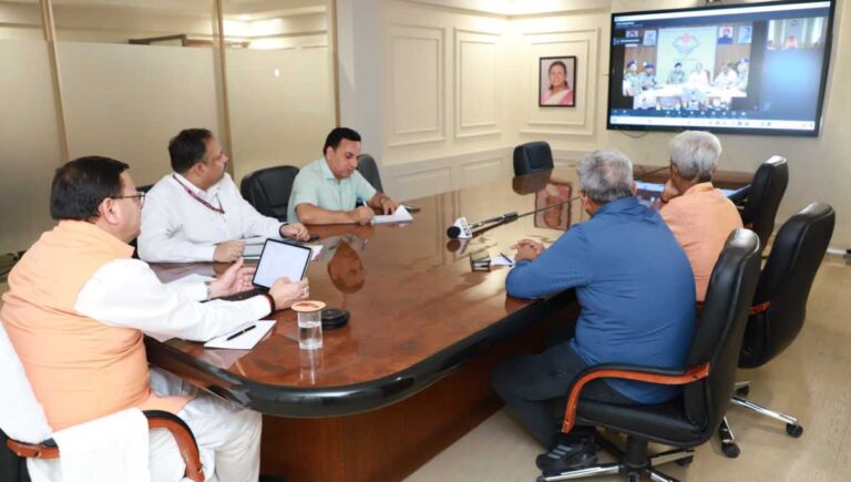 मुख्यमंत्री धामी ने कांवड़ मेला-2025 की तैयारियों को लेकर अधिकारियों के साथ समीक्षा बैठक की