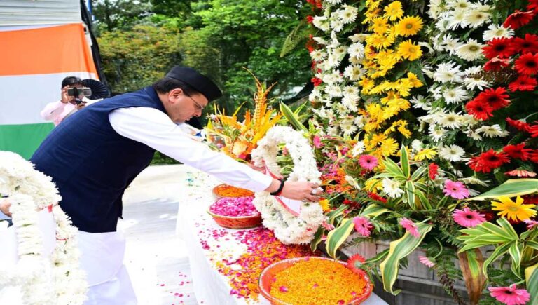 चमोली जिले के कालेश्वर में ई.सी.एच.एस एवं सैनिक विश्राम गृह और नैनीताल में सैनिक विश्राम गृह बनाया जायेगा-सीएम