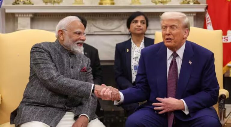 भारत पर प्रतिबंध का यह शुरुआती दौर… 50% टैरिफ पर झुकने को तैयार नहीं ट्रंप, अब नई धमकी दे दी