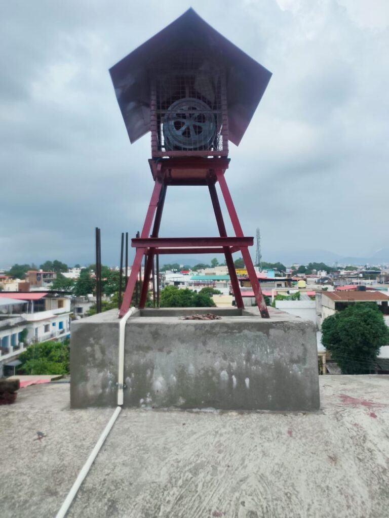 आखिरकार जिला प्रशाासन ने जिले के थानेें चौकियों में स्थापित कर ही दिए  आधुनिक लांग रेंज इमरजेंसी सायरन