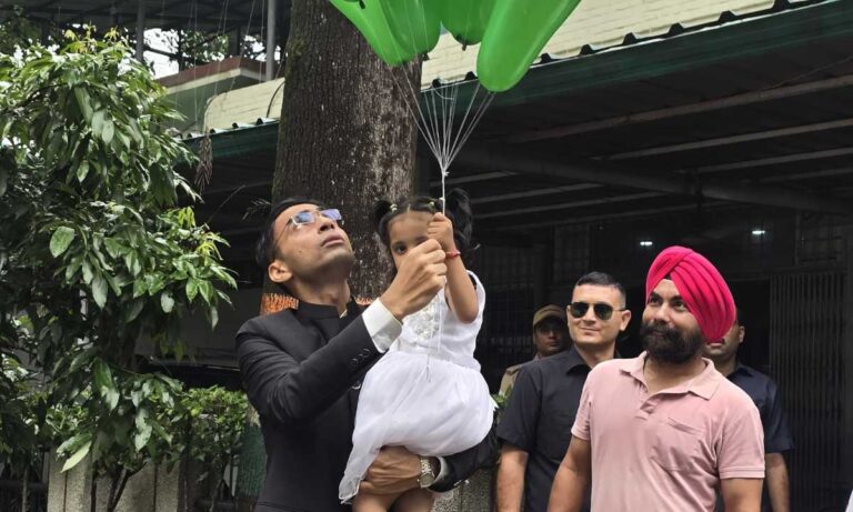 देहरादून: 79 वां स्वतंत्रता दिवस बड़े ही धूमधाम और हर्षाेल्लास के साथ मनाया गया