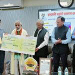 विजय जड़धारी: बीजों के जादूगर और पहाड़ की उम्मीद