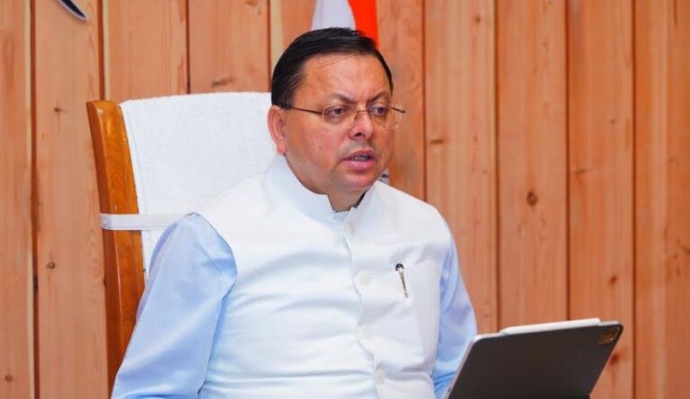 प्रदेश में लगातार हो रही वर्षा के दृष्टिगत मुख्यमंत्री ने जिलाधिकारियों को दिए निर्देश