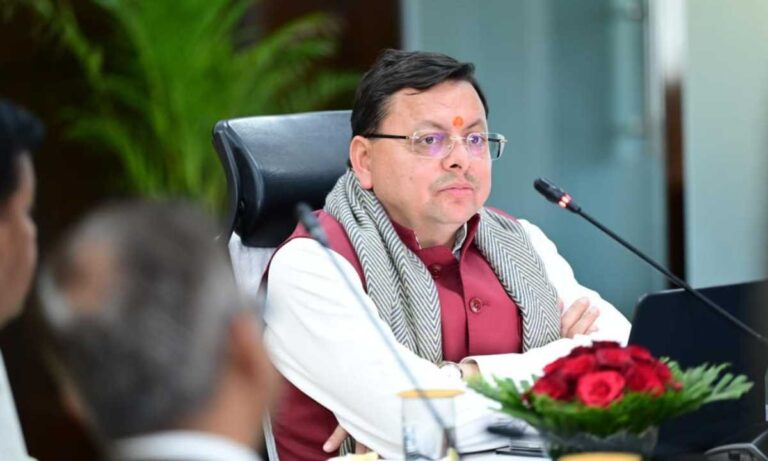 वर्दी घोटाले में सीएम धामी ने दिए DIG के निलंबन के आदेश