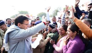 माघ खिचड़ी भोज में शामिल हुए मुख्यमंत्री धामी, खड़ी होली की धुनों पर झूमा टनकपुर…